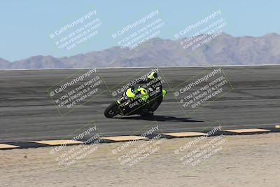 media/Oct-13-2025-Moto Forza (Mon) [[a66d839500]]/3-B Group/Session 2 (Bowl)/